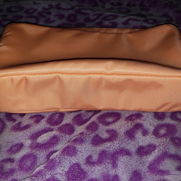 NWT Stoney clover Lane Peach Small Bag - Picture 6 of 6